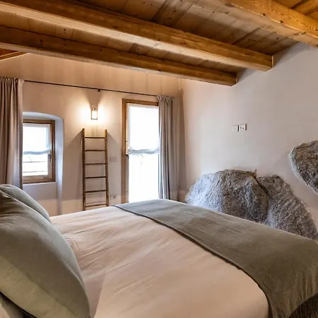 Al Crotto Casa de Férias Chiavenna